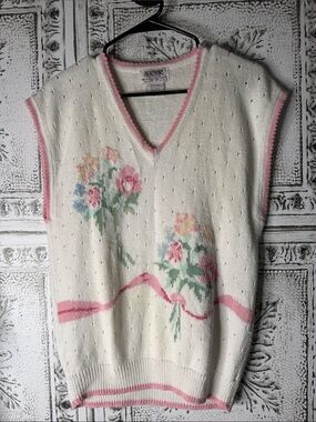 Sky Cream V-Neck Floral Knit Sweater Vest with Pink Trim